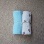 Blue Dino Heart Box - Baba ajándékdoboz 