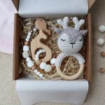 Deer Selection Rattle Box - Baba ajándékdoboz