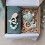 Mint Green Dino Box - Baba ajándékdoboz 