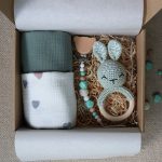 Mint Green Bunny Heart Box - Baba ajándékdoboz 