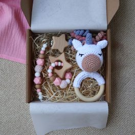 Pink Unicorn Selection Box - Baba ajándékdoboz
