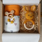 Yellow Bunny Heart Box - Baba ajándékdoboz 